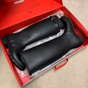 Hunter rain boots black tall